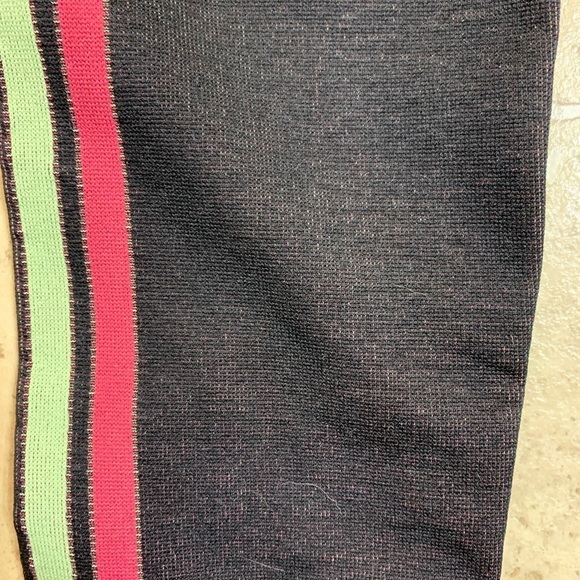 Women’s Fabletics High-Waisted Seamless Stripe Leggings Size XS NWT - Picture 4 of 8